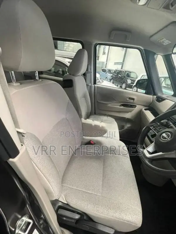 Nissan Roox 2024