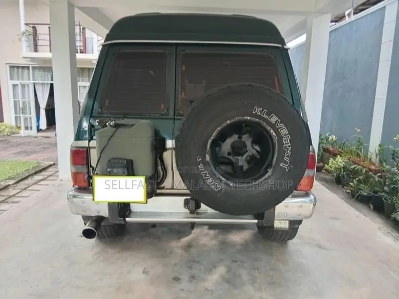 Nissan Patrol 1991