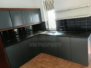 Two story house for rent in ratmalana