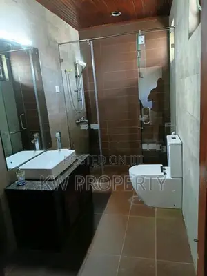 Two story house for rent in ratmalana