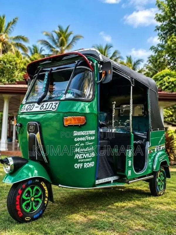 Bajaj RE 2005