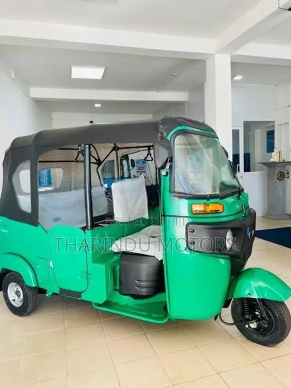 Bajaj RE 2026