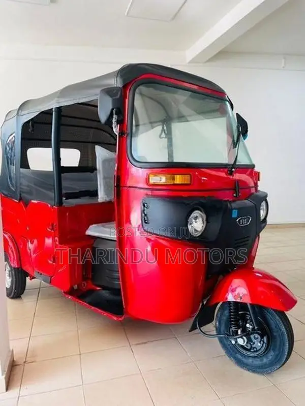 Bajaj RE 2026