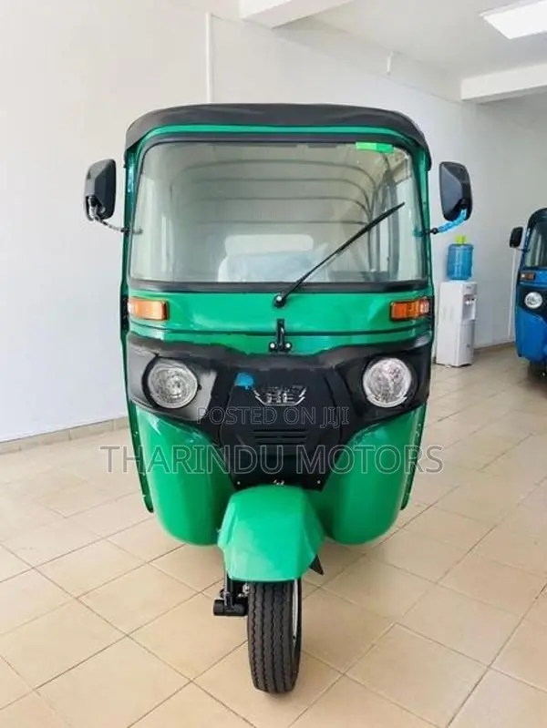 Bajaj RE 2026