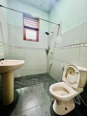 Two story luxury house for rent in kottawa 280 bus road