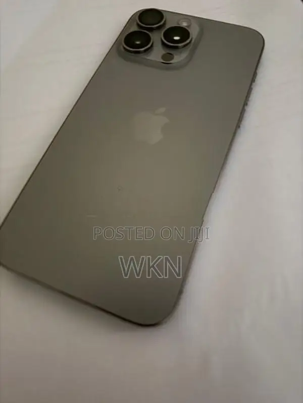 Apple iPhone 15 Pro Max (Used)