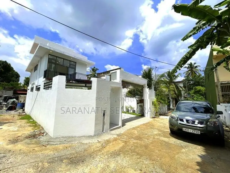 Brand-New House for Sale in Siddamulla Piliyandala - Kottawa