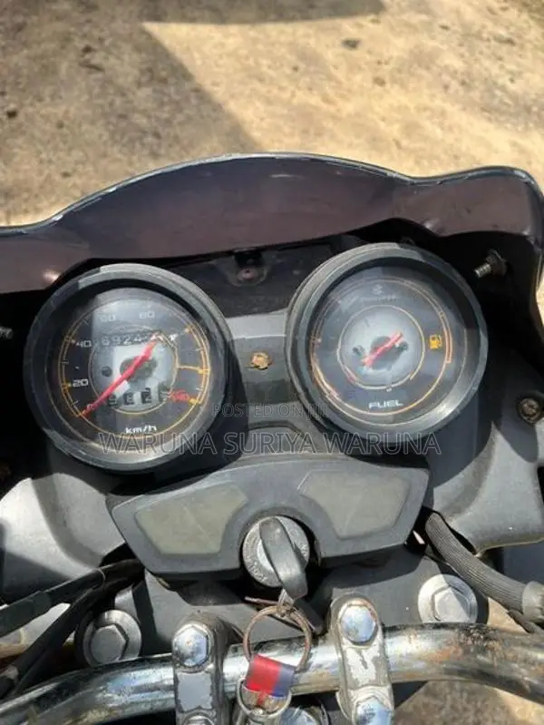 Bajaj Discover 2011