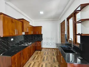 Luxury Brand New House for Sale in Thalawathugoda