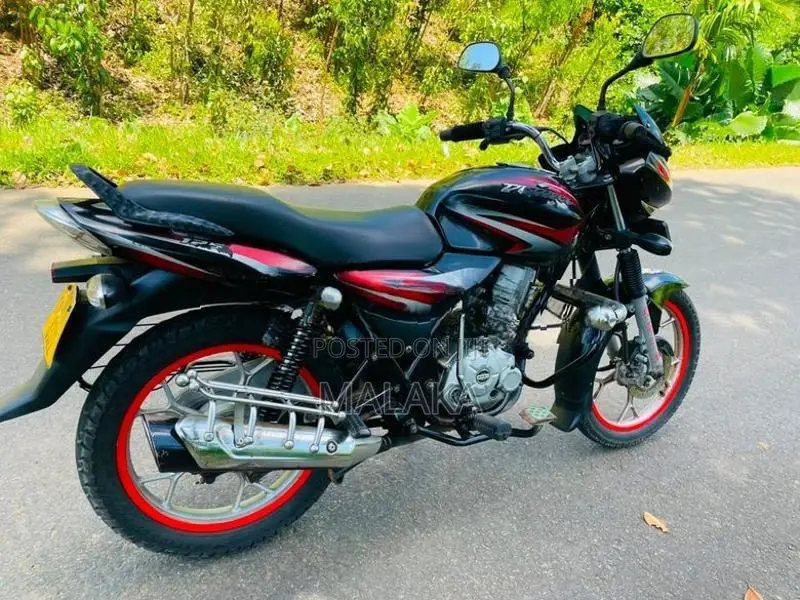 Bajaj Discover 125 2017