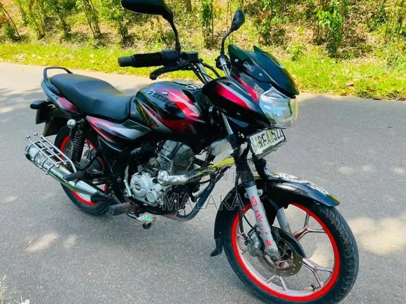Bajaj Discover 125 2017