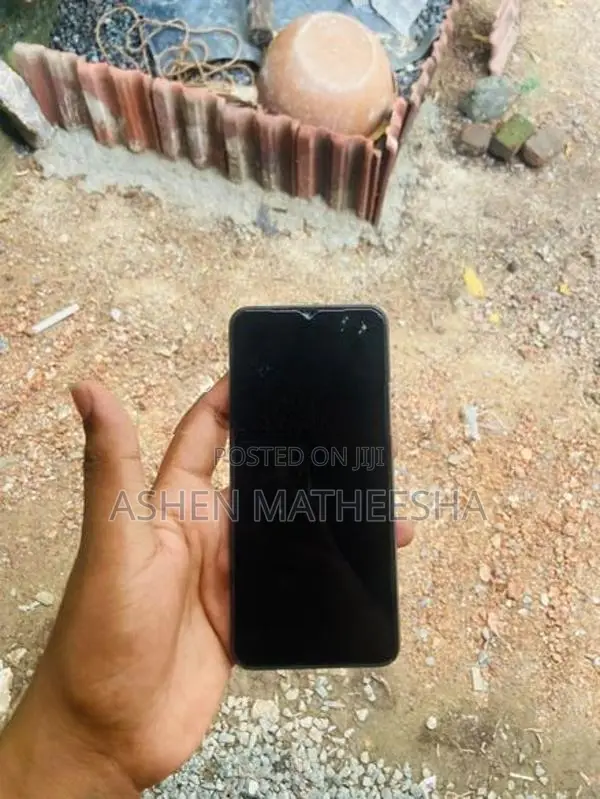 Realme C11 (Used)