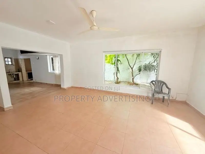 Park Road Colombo 05 land For Sale with old house