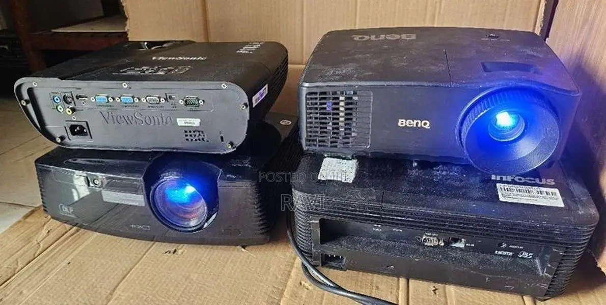 day light projectors Viewsonic/ Infocus/BenQ