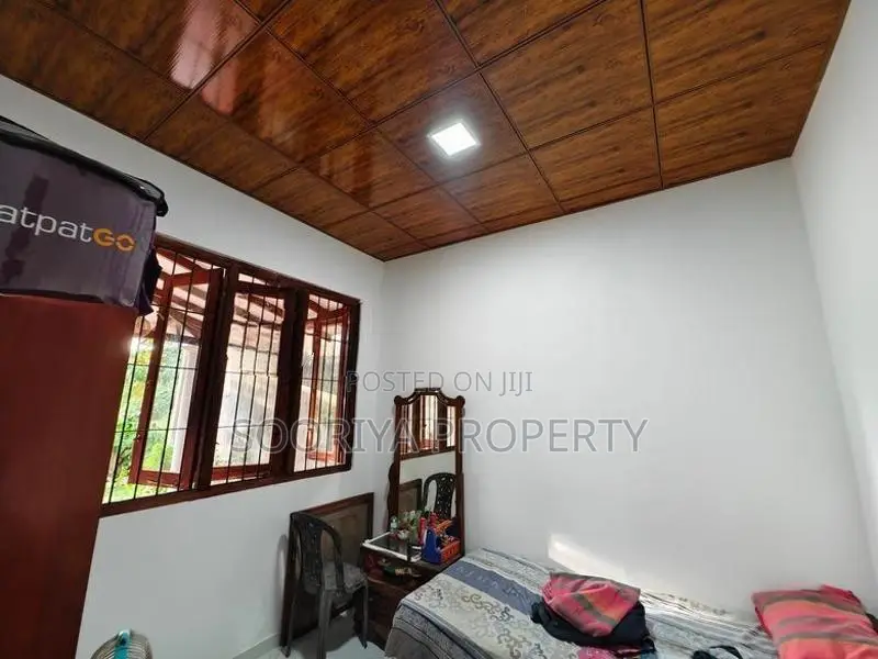 Newly Built House for Sale in Athurugiriya