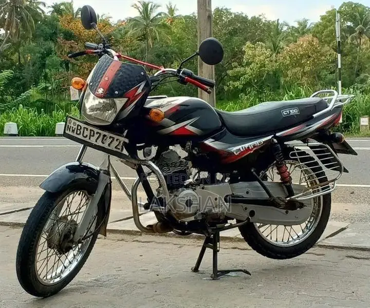 Bajaj CT100 2021