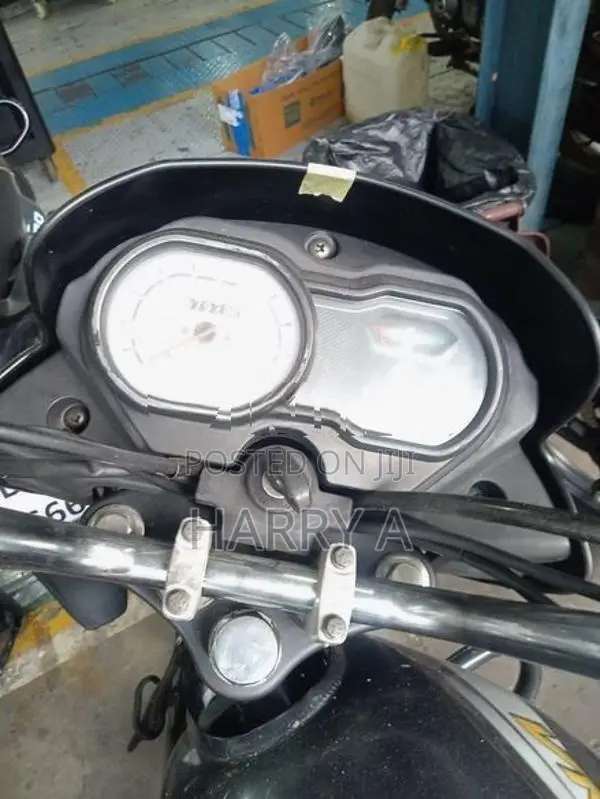 Bajaj Platina 100 ES 2019