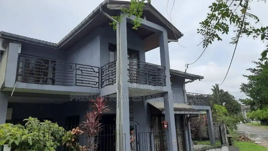 House For Sale In Lake City - Ja Ela Ja-Ela