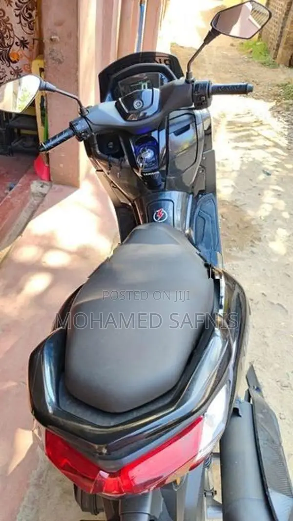 Yamaha N Max 2025