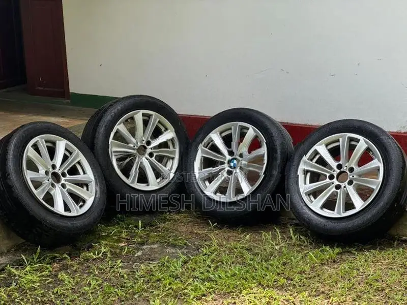 225/55/17 (BMW) Tyre Set With Alloy Wheels