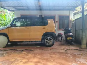 දෙල්ගොඩ – පුගොඩ පාර, මූකලාන හංදිය අසල වටිනා නිවසක්