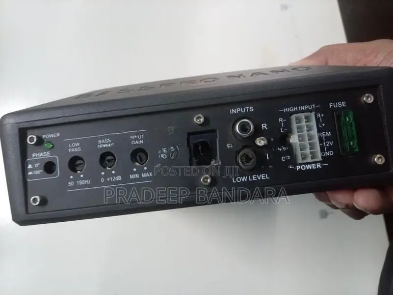 JBL Underseat Sub