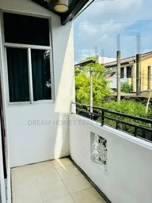 Modern 2-Story House For Rent In Thalawathugoda Wali Para