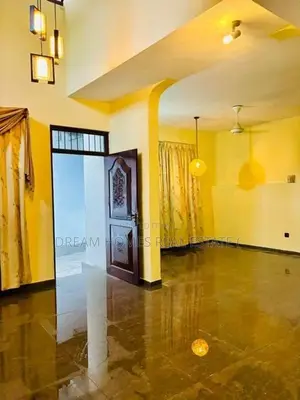 Modern 2-Story House For Rent In Thalawathugoda Wali Para