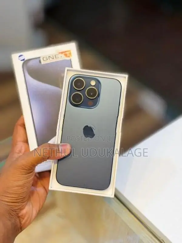 Apple iPhone 15 Pro 256GB (Used)