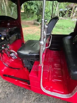 Bajaj RE 4stok 2011