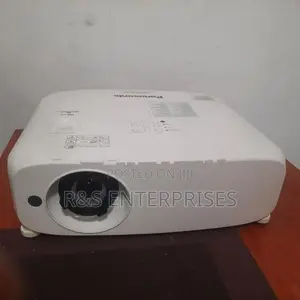 Panasonic 5500 Lumens Projector