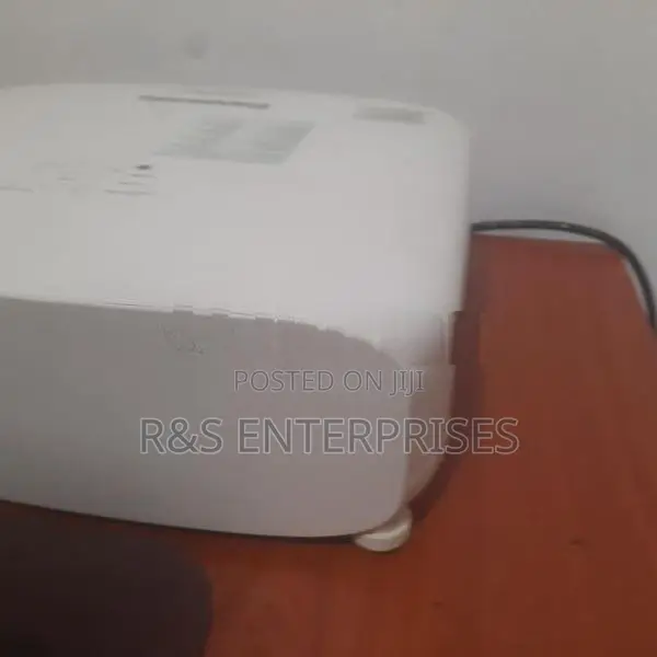 Panasonic 5500 Lumens Projector