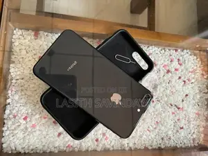Apple iPhone 8 Plus (Used)