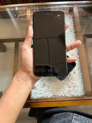Apple iPhone 8 Plus (Used)