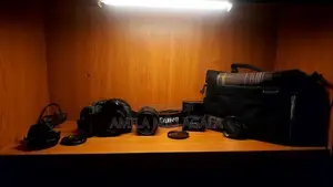 Canon 700D Dslr (Made In Japan) Touch Screen