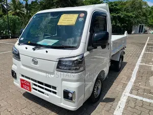 Daihatsu Hijet 2023