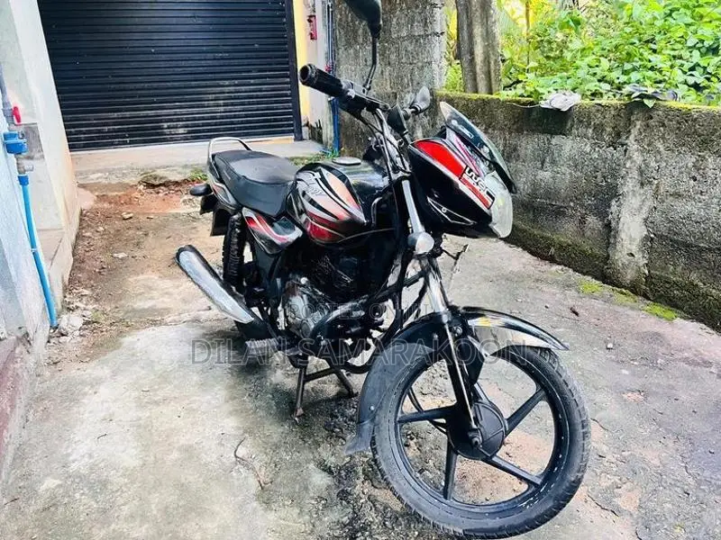 Bajaj Discover 2012