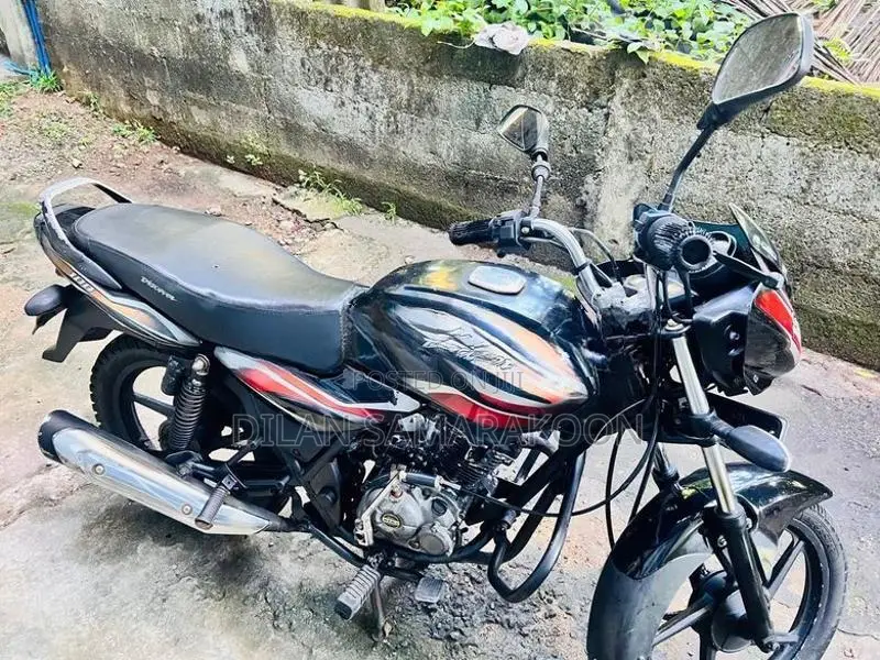 Bajaj Discover 2012