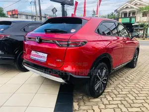 Honda Vezel Z 10 Speaker 2026