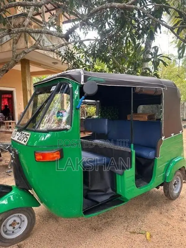 Bajaj RE 2006