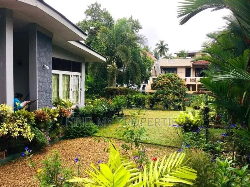 Land For Sale In Kadawatha