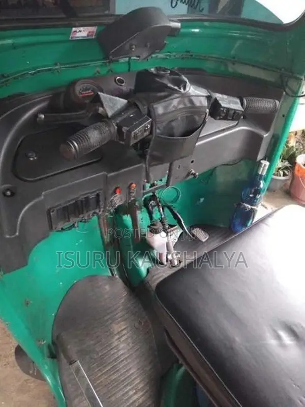 Bajaj RE Three Wheeler 2012