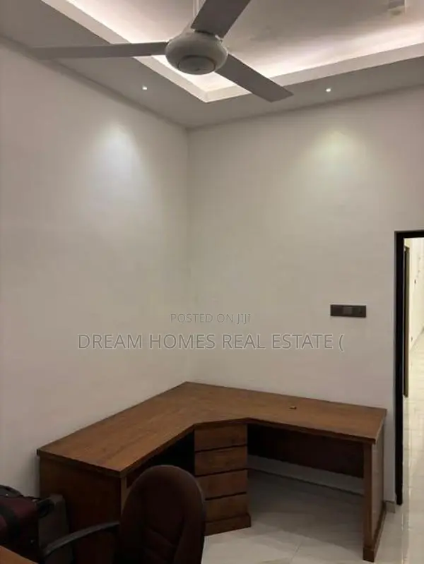 05-Bedroom Luxury Fully Furnished House For Rent – Malabe