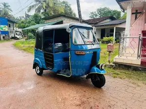 Bajaj RE 2006