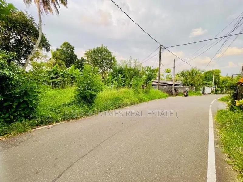 Land For Sale – Kalalgoda, Thalawathugoda In Talawatugoda