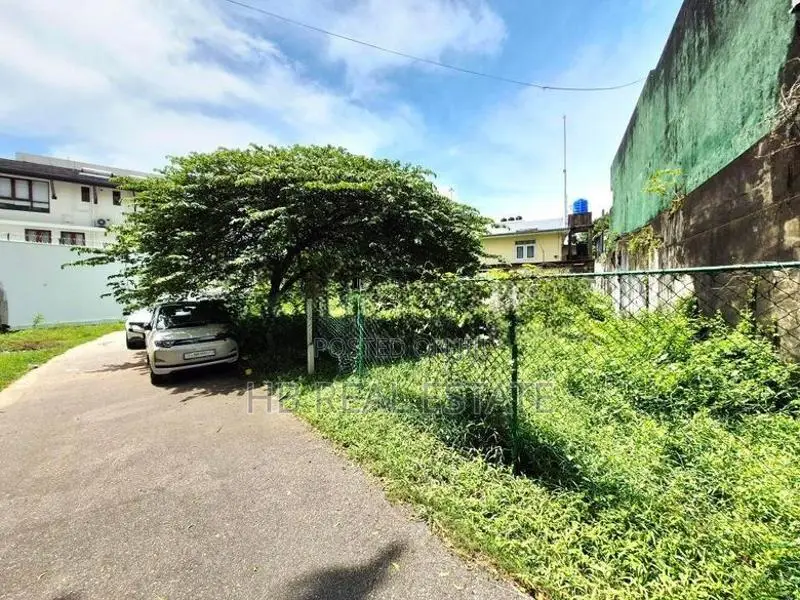 16.75 Perches Residential Bare Land For Sale In Colombo 8