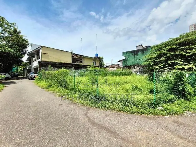 16.75 Perches Residential Bare Land For Sale In Colombo 8