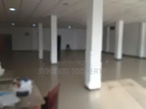 Building for rent athurugiriya