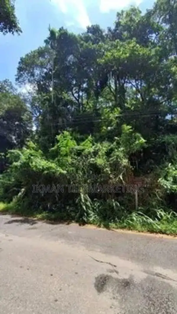 Land for Sale in Peradeniya