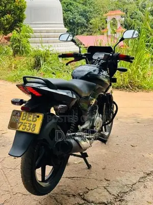 Bajaj Pulsar 150 2016